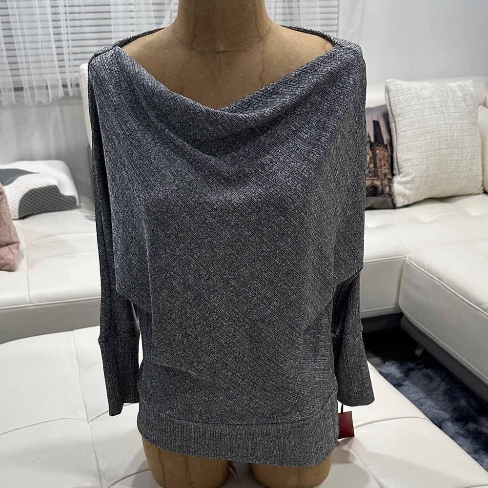 Gorgeous Jennifer Lopez Off-the-Shoulder Gray Top- Size XS!